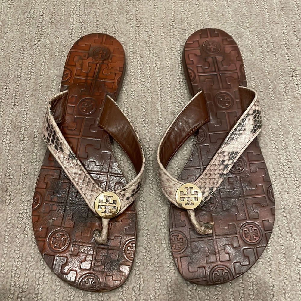 Tory Burch flip flops